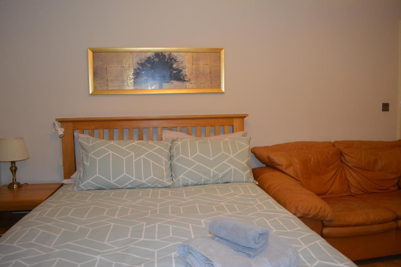 Large Ensuite Room Оксфорд Экстерьер фото